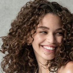 Gelée Perfectrice De Boucles Authentic Beauty Concept 250 Ml -Produits de Coiffure Boutique curl enhancer 3 92639.1694508849