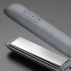 Lisseur Precious Metals Touch Titanium Diva -Produits de Coiffure Boutique metalsss 78652.1684847662